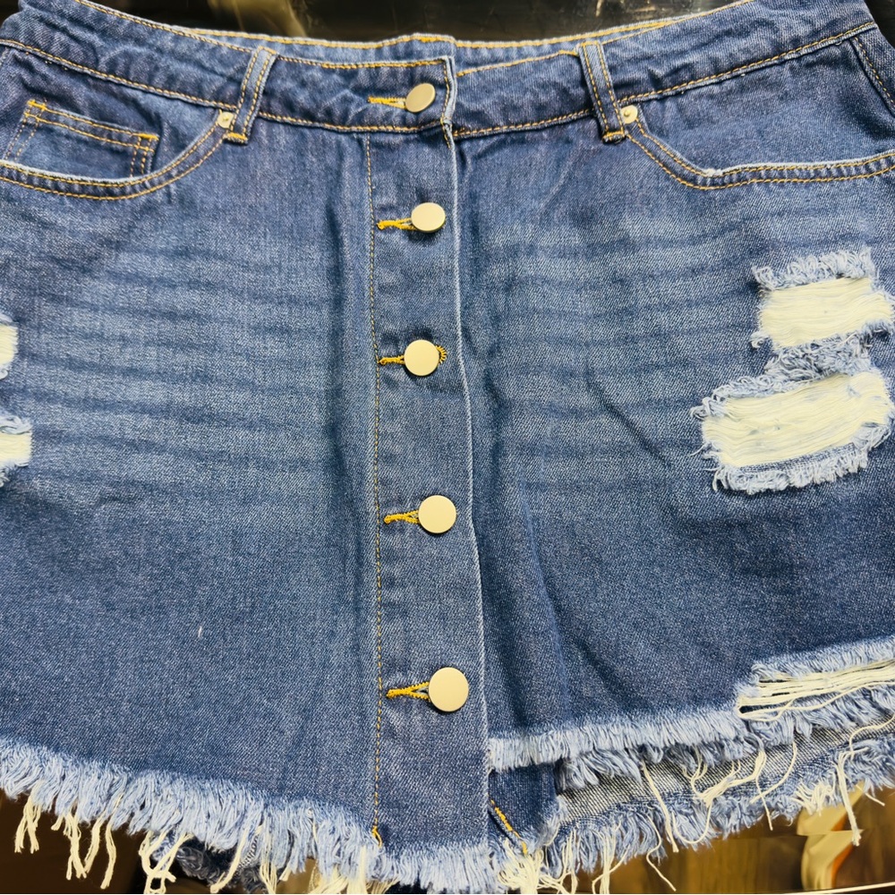 Women's Distressed Denim Jean Shorts